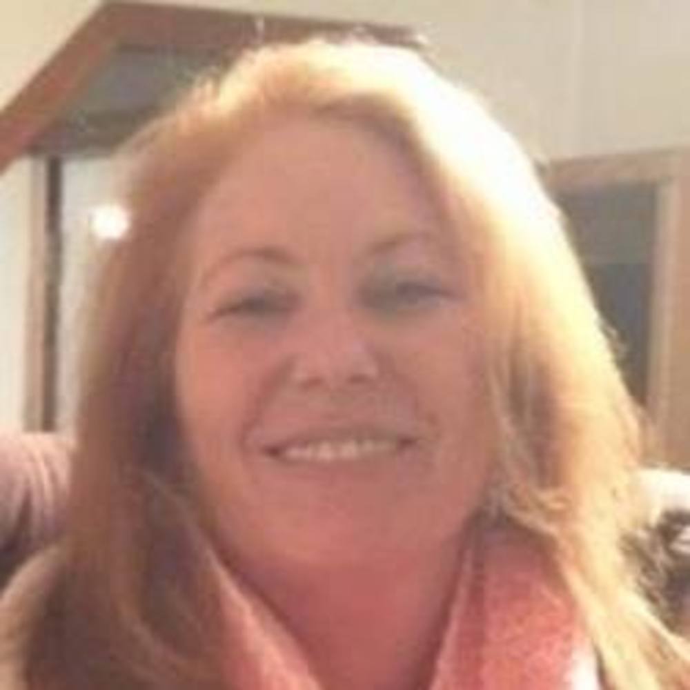 Meet your Posher, Eluzabeth